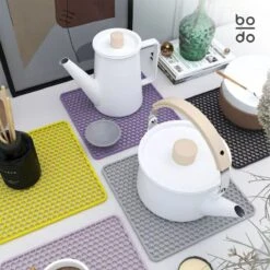 BODO Gootsteenmat Siliconen Donker Grijs - 34.5 X 34.5 Cm - Keuken Accessoires - Gootsteen Beschermer - Onderzetters Siliconen - Anti Kras 12 BODO Gootsteenmat Siliconen Donker Grijs - 34.5 X 34.5 Cm - Keuken Accessoires - Gootsteen Beschermer - Onderzetters Siliconen - Anti Kras -HG Winkel 1200x1200 1427