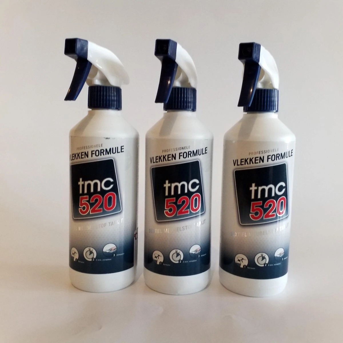 TMC 520 Vlekkenreiniger Voor ALLE Textiel, Meubelstof, Tapijt, Stoffen Stoelen & Banken, Auto/Caravan-bekleding, Zonwering Per Set Van 3 X 500 ML 1 TMC 520 Vlekkenreiniger Voor ALLE Textiel, Meubelstof, Tapijt, Stoffen Stoelen & Banken, Auto/Caravan-bekleding, Zonwering Per Set Van 3 X 500 ML