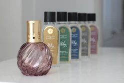 Ashleigh & Burwood Lampenolie Geurolie - Freesia & Orchid 250 Ml 11 Ashleigh & Burwood Lampenolie Geurolie - Freesia & Orchid 250 Ml -HG Winkel 1200x800 42