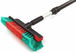 Vikan 524752 Hoekborstel Met Watertoevoer High/Low 280mm Zacht/Gespleten Haren -HG Winkel 1200x835 1