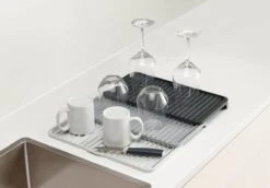 Joseph Joseph - Tier - Afdruipmat - Uitschuifbaar - Grijs -HG Winkel 1200x836 2