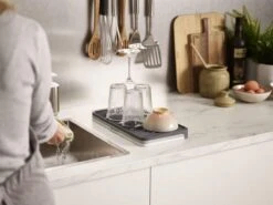 Joseph Joseph - Tier - Afdruipmat - Uitschuifbaar - Grijs -HG Winkel 1200x900 13