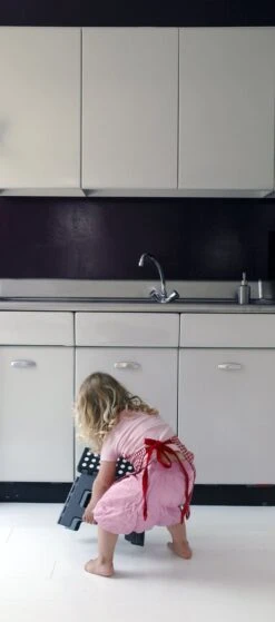 PUHLMANN - Inklapbare Kruk, JAMES, Plastic, Grijs, 22 Cm Hoog, Max 100 Kilo -HG Winkel 530x1200