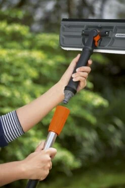 GARDENA Cleansystem Raamborstel Met Trekker - Werkbreedte 31 Cm -HG Winkel 799x1200 7